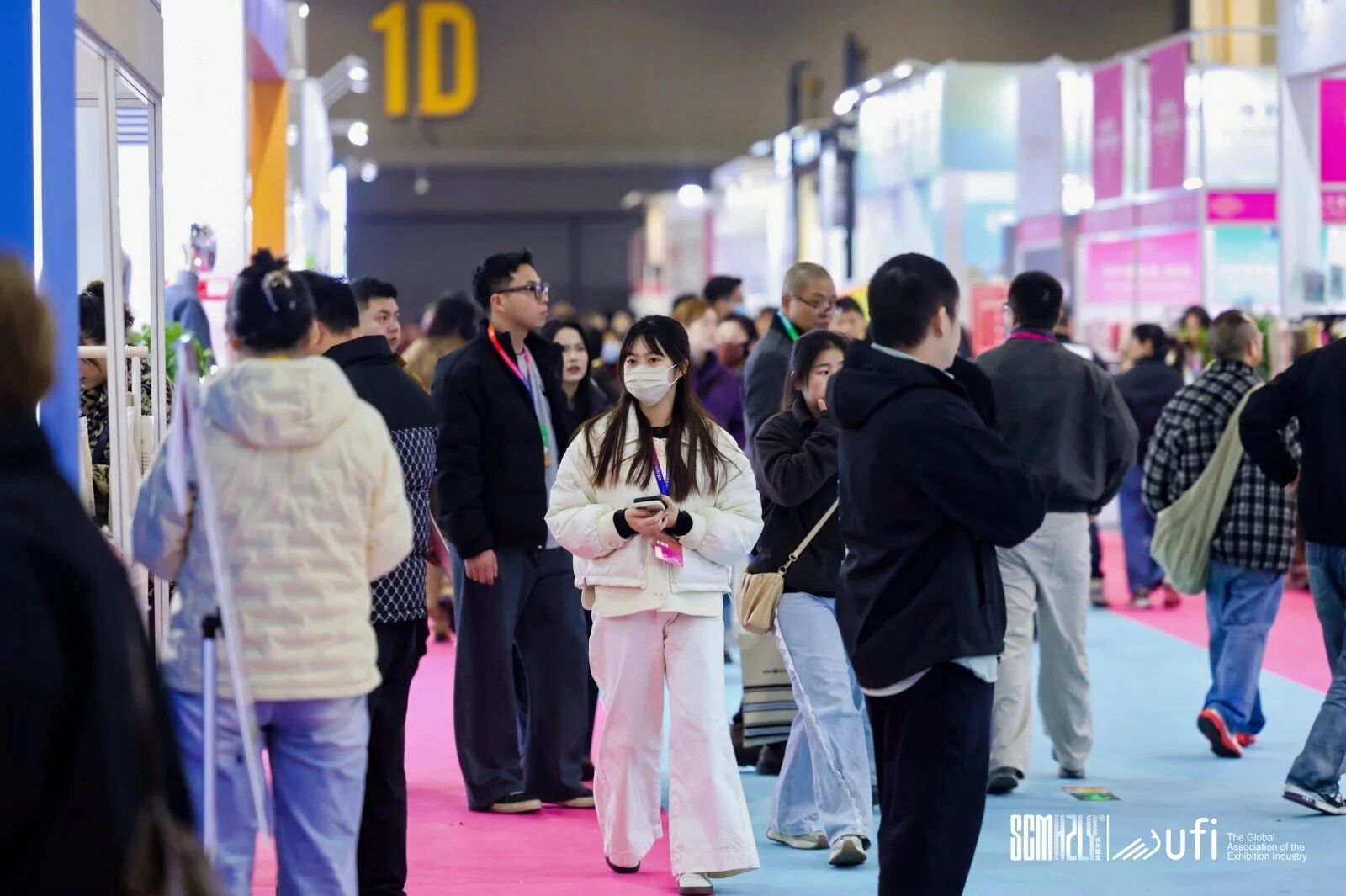 展后必修课｜从整理名片到成果转化的三个关键动作